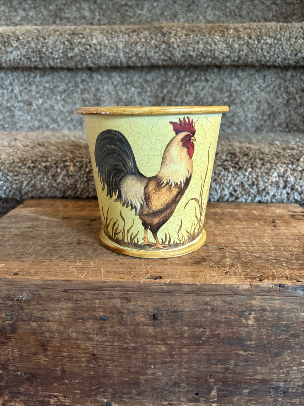 Rooster Decorative Planter in Yellow